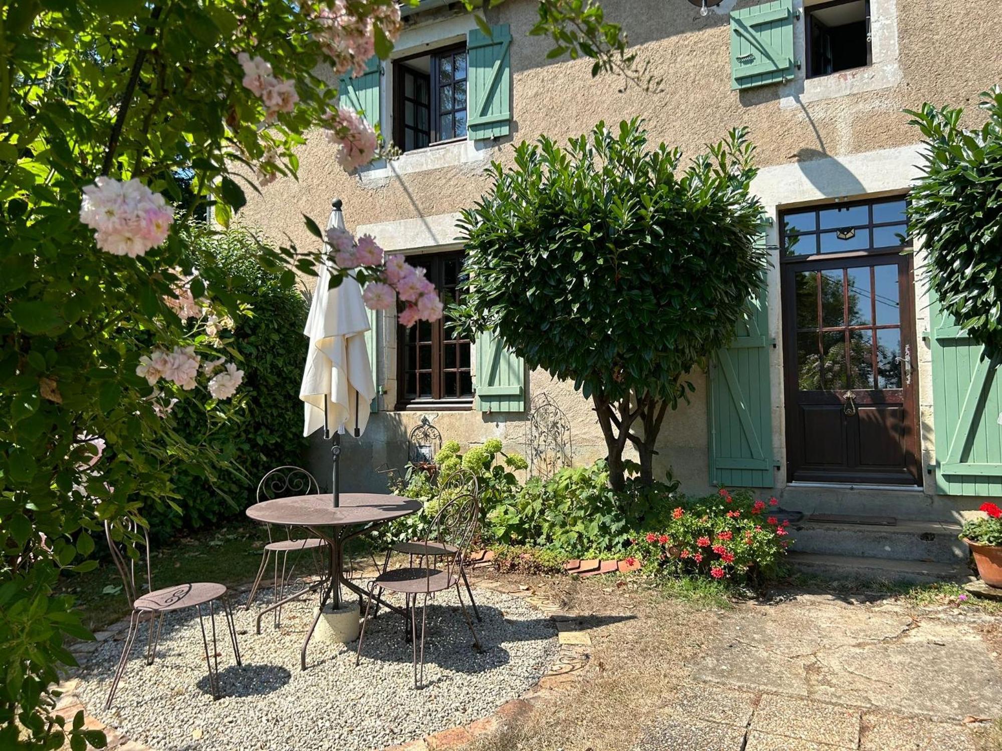 Bed and Breakfast Chez Tabuteau Plaisance  Exterior foto